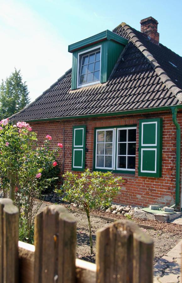 Gemuetliches Landhaus In Harmsdorf Экстерьер фото